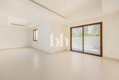 Close to Pool | Vacant | Close to Park | Managed