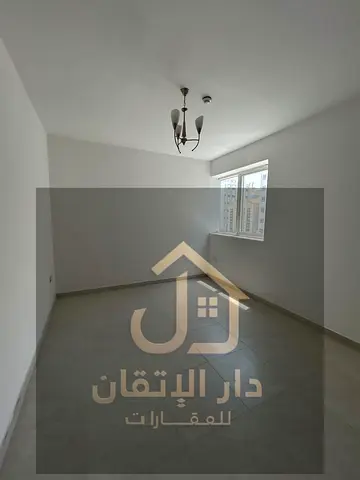 Golden opportunity for rent: 2 Bedroom & Hall apartment in Al Boutina area. First tenant. Central AC available.