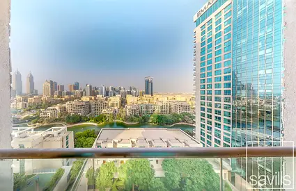 Skyline Views | High Floor | Central Location