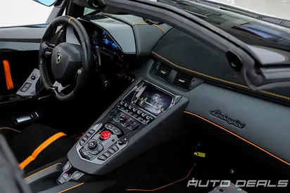 2021 Lamborghini AVENTADOR 缩略图 11