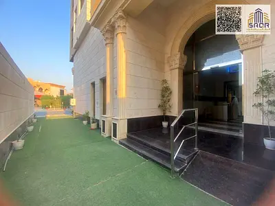 A distinctive duplex apartment for rent, featuring a practical design and a layout well-suited for family living.