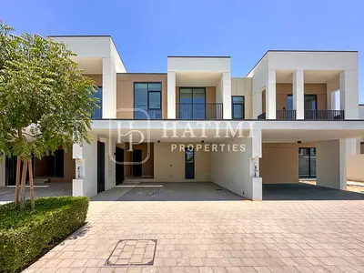 EXCLUSIVE | SINGLE ROW | CLOSE TO AMENITIES