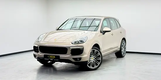 2016 Porsche Cayenne, Full Service History, Fully Loaded, Excellent Condition, GCC