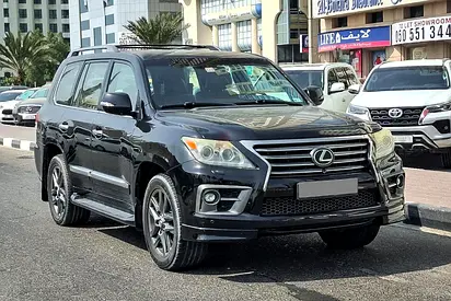 Lexus LX-Series LX 570 Platinum 2014 Lexus LX-Series LX 570 Platinum 5.7 L | GCC Specifications