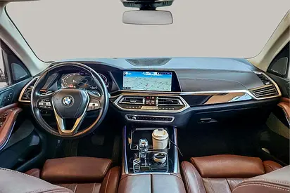 صورة 9 لـ 2019 BMW X5