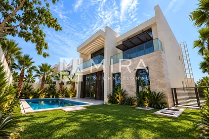 Fully landscaped | Phase 3 | Burj Khalifa view