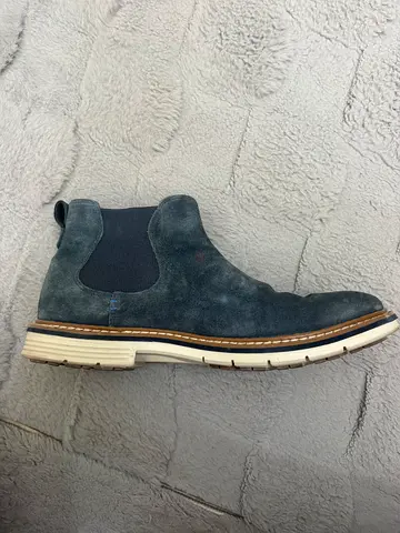 Original Timberland Men's Suede Chelsea Boots - Size US 9 / EU 43