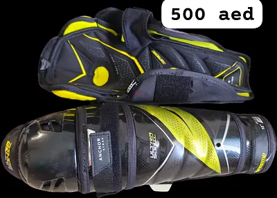 Pair ofhockey shin guards
