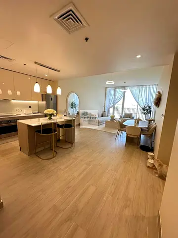 UNFURNISHED | DISHWASHER | SPACIOUS