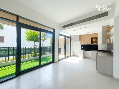 Prime Corner Unit |Green views |Near Gym and Pool
