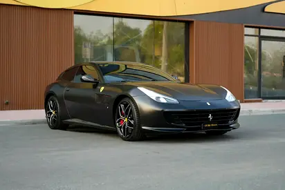 Ferrari GTC4 Lusso T 2018 GCC Specs Low Mileage