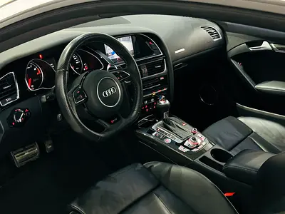 صورة مصغرة 14 لـ 2015 AUDI RS5