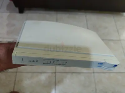 3Com  8 port  10/100 Network switch/ Hub  Model - 3C 16700-( 2 piece) Model + 3C16794;( 1 piece)