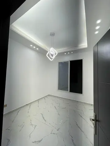 Luxury townhouse for rent in Al Zahia | 5 master bedrooms and a roof terrace | On a main street