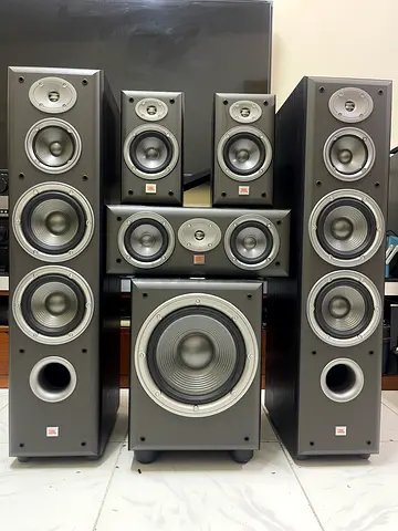 5.1 JBL E80 HOME THEATER SPEAKERS AND SUBWOOFER