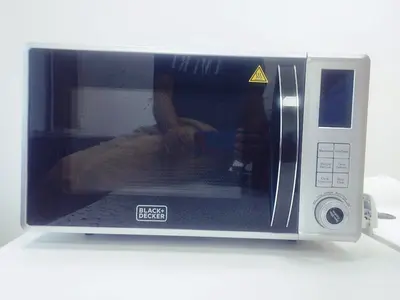 Black & Decker 23L Microwave with Grill, MZ2310PG, Silver, JLT