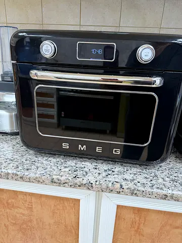 As new Smeg combi oven