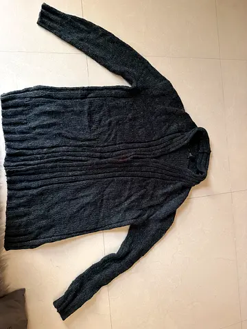 Women’s charcoal knit shawl collar sweater - size M