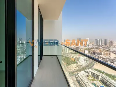 High Floor | 6.4% ROI | Park View