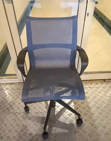 Herman Miller setu chair for selling.