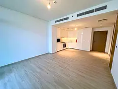 Luxurious and Elegant | High Floor | Creek Views