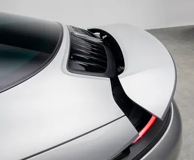 2025 Porsche 911 — миниатюра 17