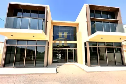 Spacious 5bhk+maid | Large layout | High End