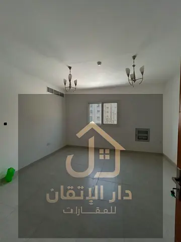 غرفتان وصالة أول ساكن للإيجار السنوي في البوطينة | 2 حمام | تكييف مركزي | مرونة في الدفع