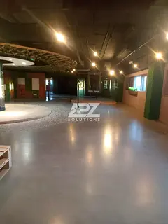 Spacious Retail Outlet Space For Rent| Ground Floor | High Ceiling | Main Road Facing Shop Available