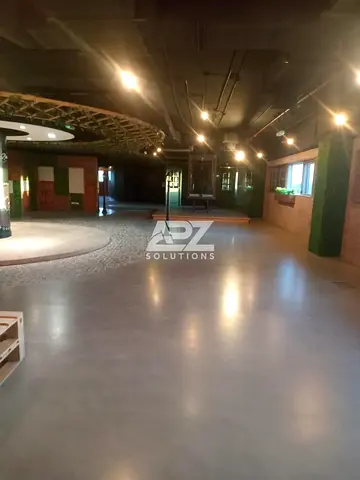 Spacious Retail Outlet Space For Rent| Ground Floor | High Ceiling | Main Road Facing Shop Availabl