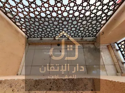 فرصة ذهبية للإيجار شقة غرفة وصالة منطقة المجرة موقع حيوي تكييف مركزي