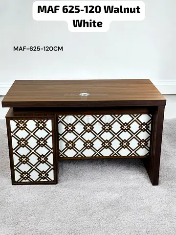 120*60 cm New wooden Office table available