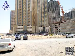 Commercial Land (G+41) on Sheikh Mohammed Bin Zayed Road in Al Amerah – Emirates City Towers