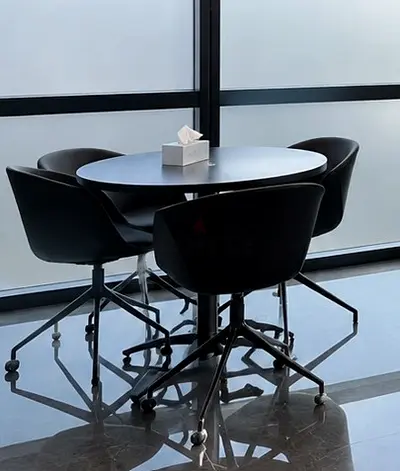 Round Office Meeting Table with 4 Swivel Chairs - Black