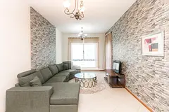 Furnished One Bed Apt Near to Metro