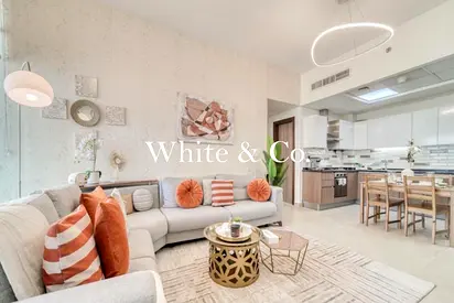 Fully Furnished | Chiller Free | Upgraded