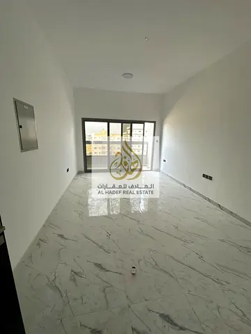 بناية جديدة,اول ساكن,مساحة واسعة,موقع مميز,سهل الوصول