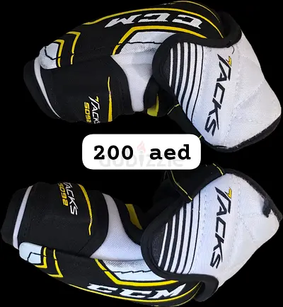 CCM Tacks Hockey Elbow Pads - Good Condition
