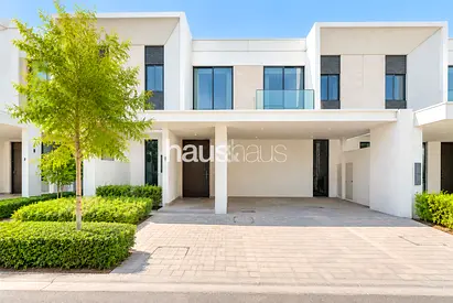 Iris Style | Close to amenities | Handover 2027