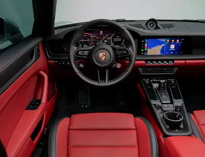 صورة 7 لـ 2025 Porsche 911