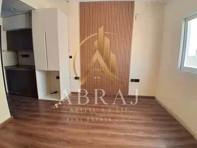Lavish studio full family building near to Jim's school 17k
