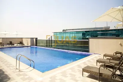 1060'sqft Area | High Floor | Near to World Trade Center