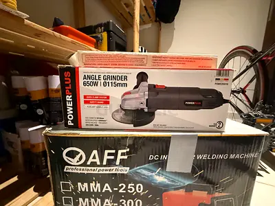 PowerPlus 650W Angle Grinder and ford impact drill 600w