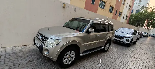 2010 Mitsubishi Pajero 3.5L V6 GCC | 2nd Owner | Original Paint