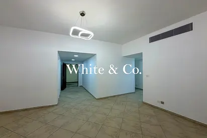 UPGRADED | PARK VIEW | BRIGHT & SPACIOUS