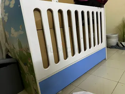 White & Blue Wooden Baby Crib in Good Condition