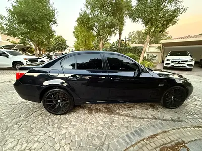 2006 BMW 5-SERIES 照片 2
