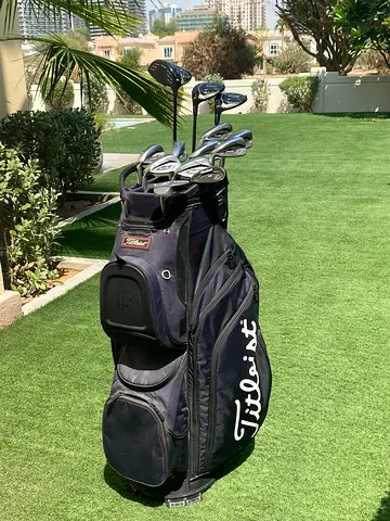 Titleist Golf Club Set with Stand Bag - Good Condition