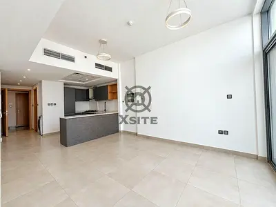 Unfurnished | Modern 2 BR | With Dishwasher