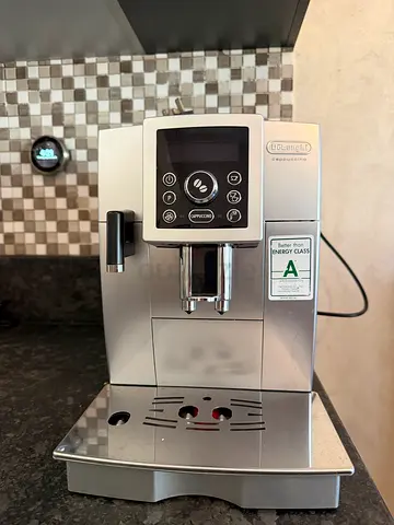 DeLonghi Cappuccino Automatic Coffee Machine